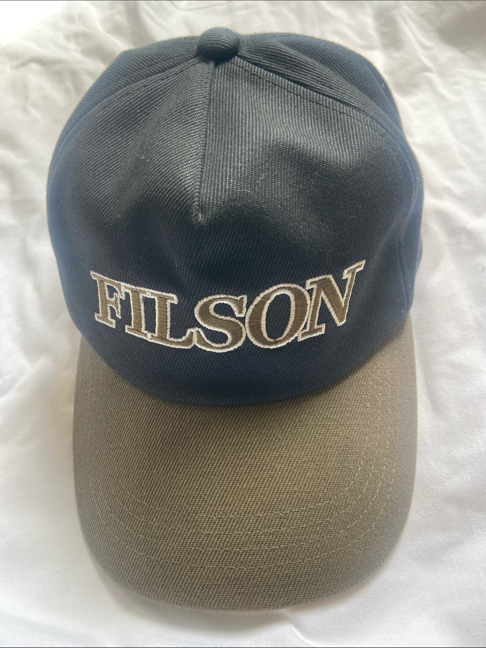 FILSON RUGGED TWILL FORESTER CAP BLACK/ITALIC ONE SIZE